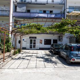 Apartments Julijana Makarska