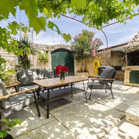 Apartments Emmeline Tisno