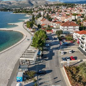 Apartments Jadran Okrug Gornji
