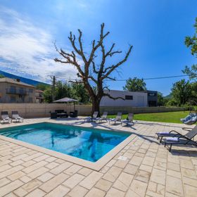 Apartments Margita 2 Tribalj