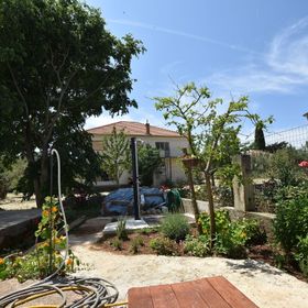 House Periska Mrljane