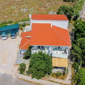 Apartments Marina Jakisnica