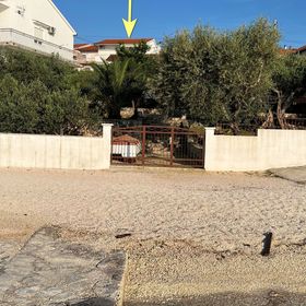 Apartments Ivan Okrug Gornji II