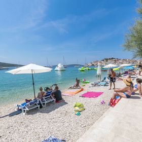 Apartment Vjeko Primosten