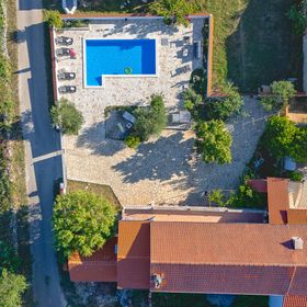 Apartment Villageway Pridraga