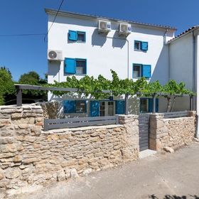 House Bernarda Medulin II