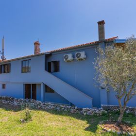 Apartment Lumanera Stivan