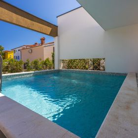 House Neptunia Medulin