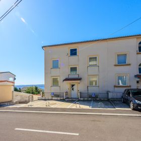 Apartment Petak 2 Dramalj