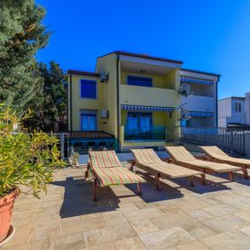 Apartment Marijana Klenovica