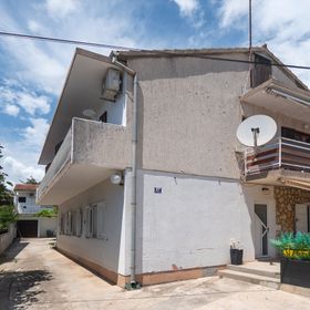 Apartments and Room Sanja Vodice