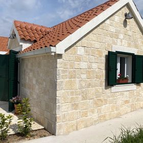 House Little Flower 1 Okrug Gornji