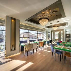 Hotel Phoenicia Comfort București