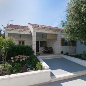 House Cvijeta Lumbarda