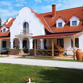 ReGoRi Apartmanház Balatongyörök