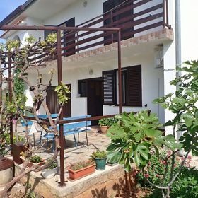 Apartmani Katica Seline