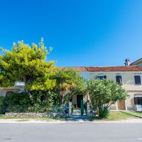 House Oleander Sukosan II III