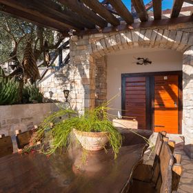 House Hidden Treasure Orebic