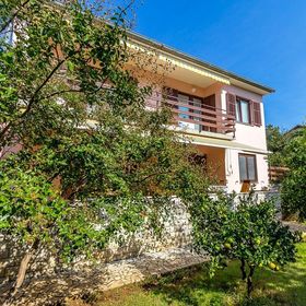 Garden house Medulin