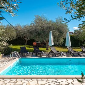 House Casa Clara Kastelir