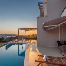 Villa Lomari Brodarica