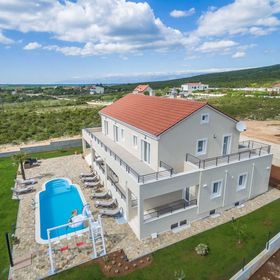 Villa Providenca Heated Pool Debeljak