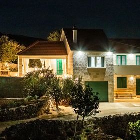 House Quattro Lovreć