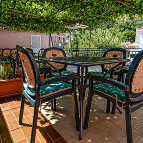 Apartments Lulak Orebic