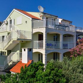 Apartments Grozdana Orebic