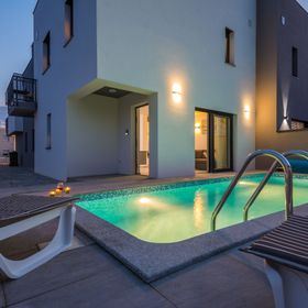 Apartment Spanic 2 Vir II