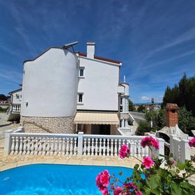 Apartments Željka Malinska