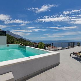 Villa Roof pool Brela