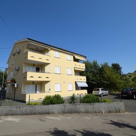 Apartment Acija Malinska II