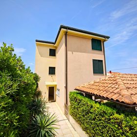 Apartments Ravlic Punat II