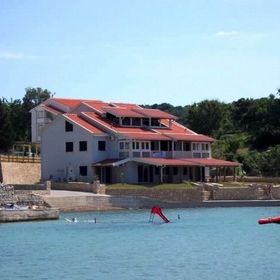 Apartments Mare Kampor