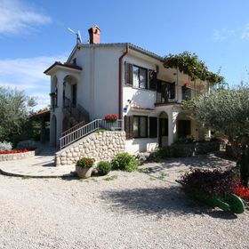 Apartment Uravic Dobrinj