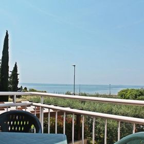 Apartment 4 Star app Gagy with sea view Zambratija