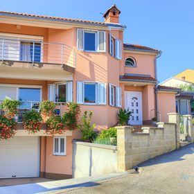 Apartment Vjeko Vantacici