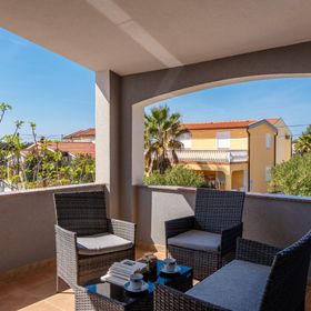 Apartment Sostaric Vir II