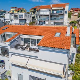 Apartment Roberto Njivice II