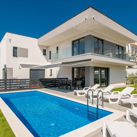 Villa Villa Andy Malinska