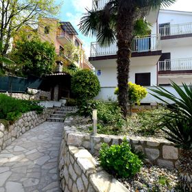 Apartments Jasna Njivice