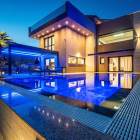 Apartments Royal Vir II