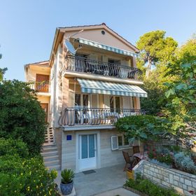 Apartments Baradić Petrcane