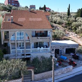 Apartment Lucille Kali