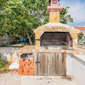 Apartmanok A Tenger Mellett Vir - 20333