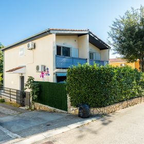 Apartmanok Parkolóhellyel Njivice, Krk - 20504 Njivice