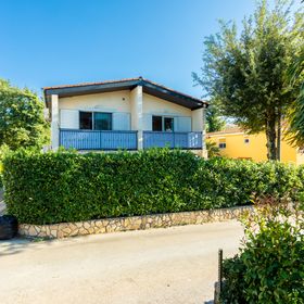 Apartmanok Parkolóhellyel Njivice, Krk - 20504 Njivice