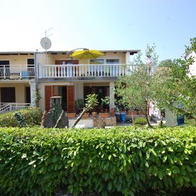 Apartmanok Parkolóhellyel Vantacici, Krk - 20507 Vantačići