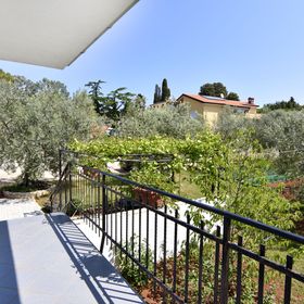 Apartmanok Parkolóhellyel Basanija, Umag - 20522 Bašanija